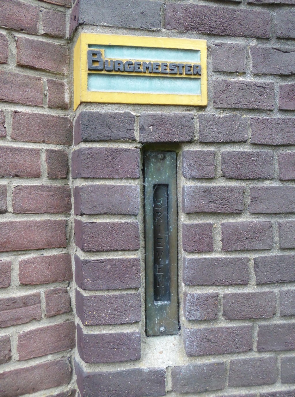 Berlagehuis, voormalig raadhuis, Usquert