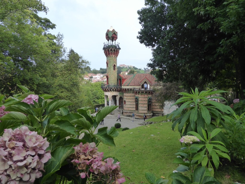 El Capricho de Gaudí, Comillas