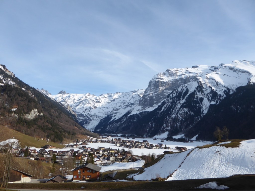 Onluikend voorjaar, Engelberg