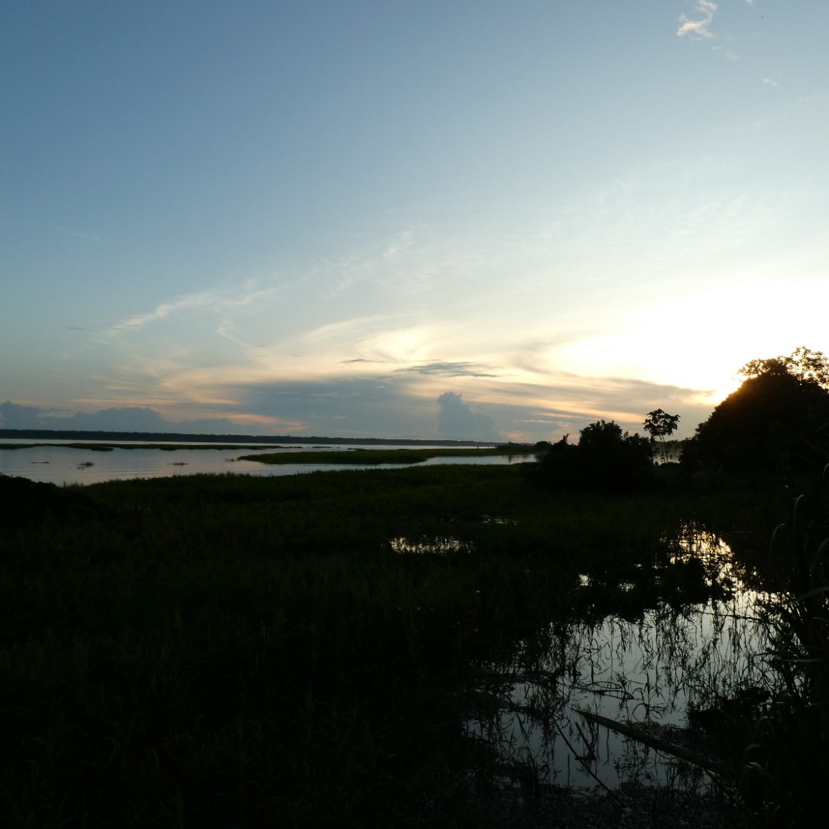 Zonsondergang over de&nbsp;Amazone