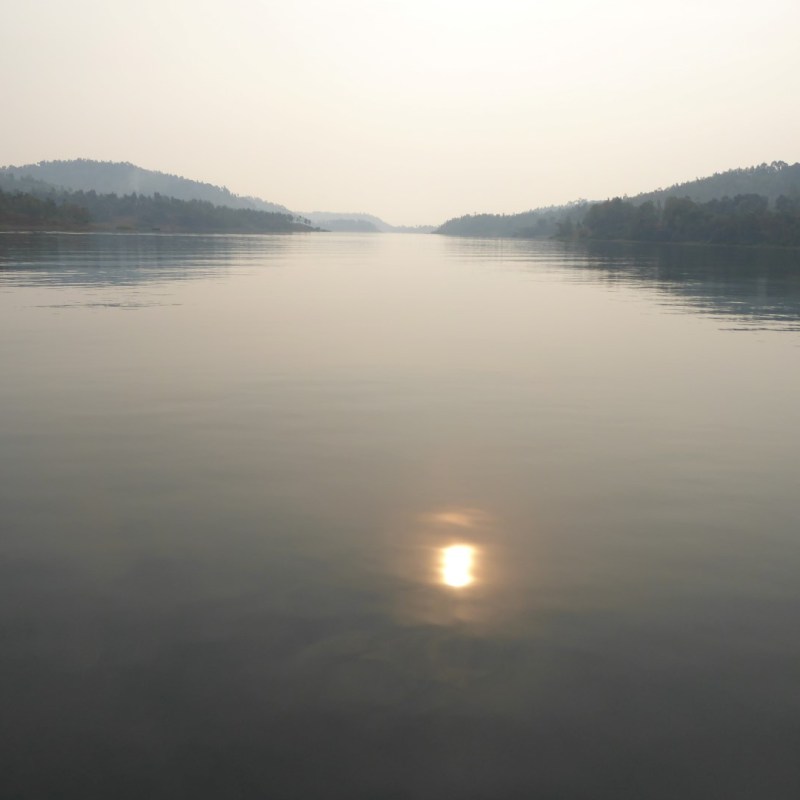 Zon op het&nbsp;Kivumeer