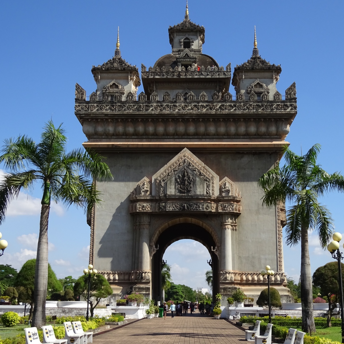 Patuxay monument, Vientiane, Laos