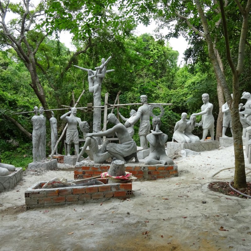 Phnom Sampeu, Battambang