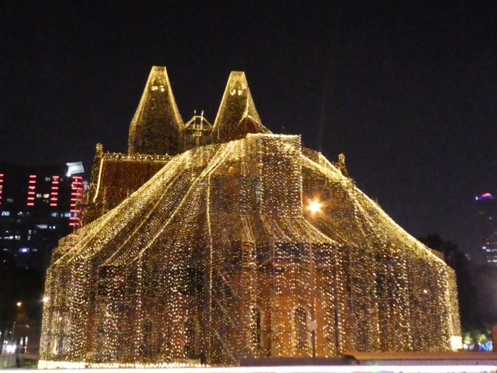 Notre Dame, Ho Chi&nbsp;Minhstad