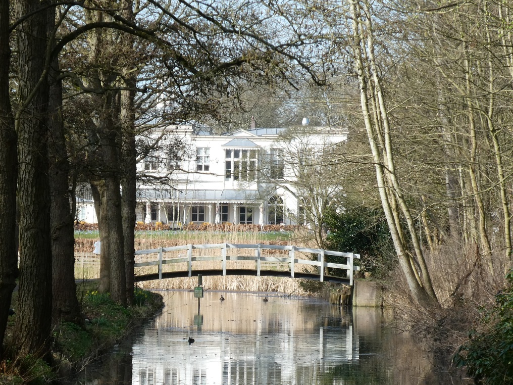 Ontluikend voorjaar op Landgoed Ockenburg