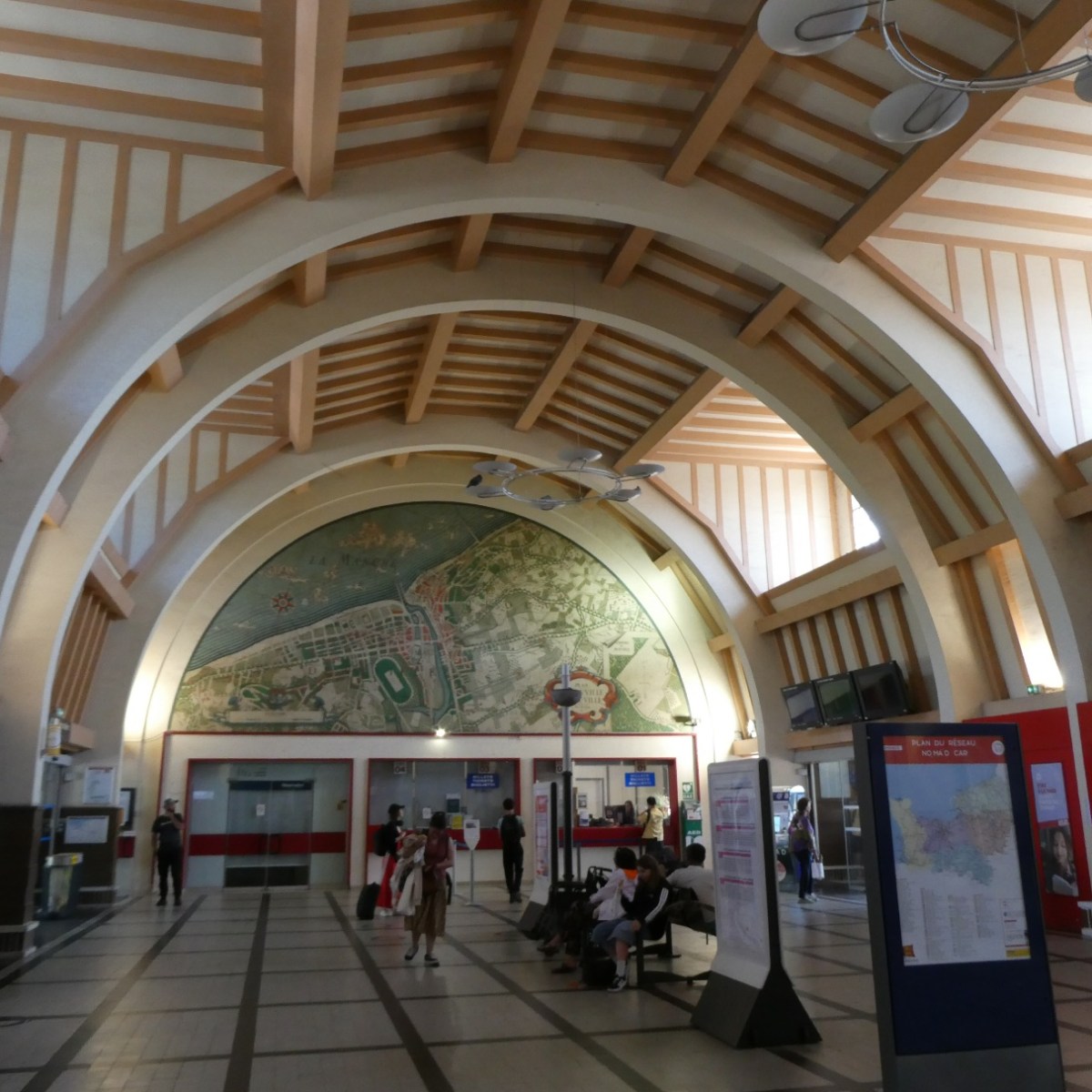 Station Trouville-Deauville