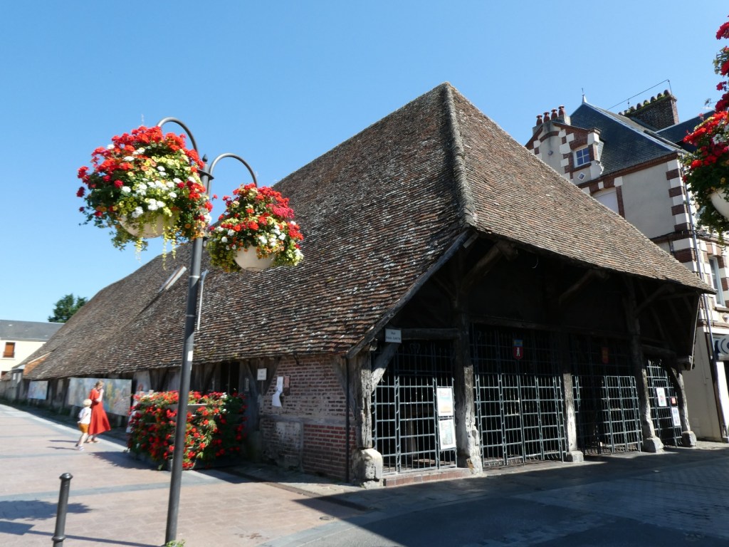 Markthal, Dives-sur-mer
